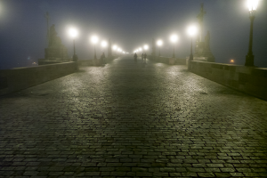 charles bridge dawn