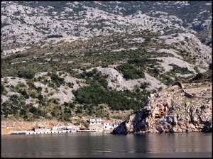 example of rock walls on the hillsides that blended into the mountain landscape.  