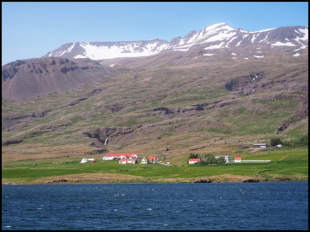 A lovely farm tucked in between mountains & ocean